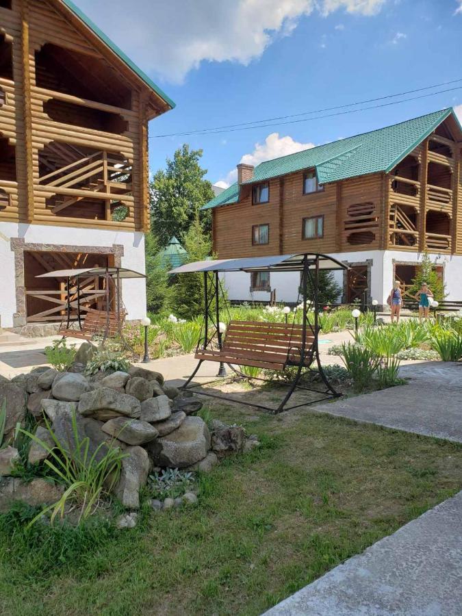 Edelweiss Carpathians Migovo Hotel Exterior foto